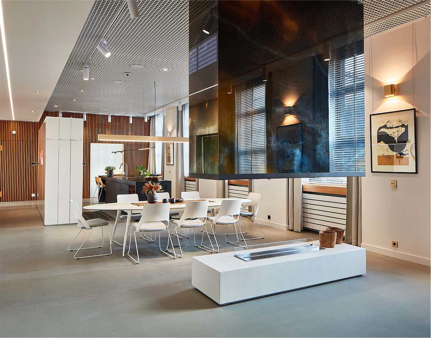 ABB_Free_at_home_S01_1-1